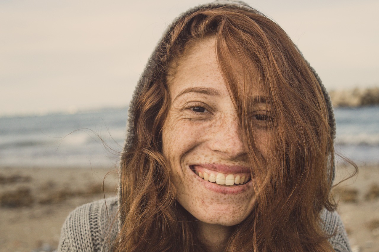 redhead, woman, smile-4606477.jpg